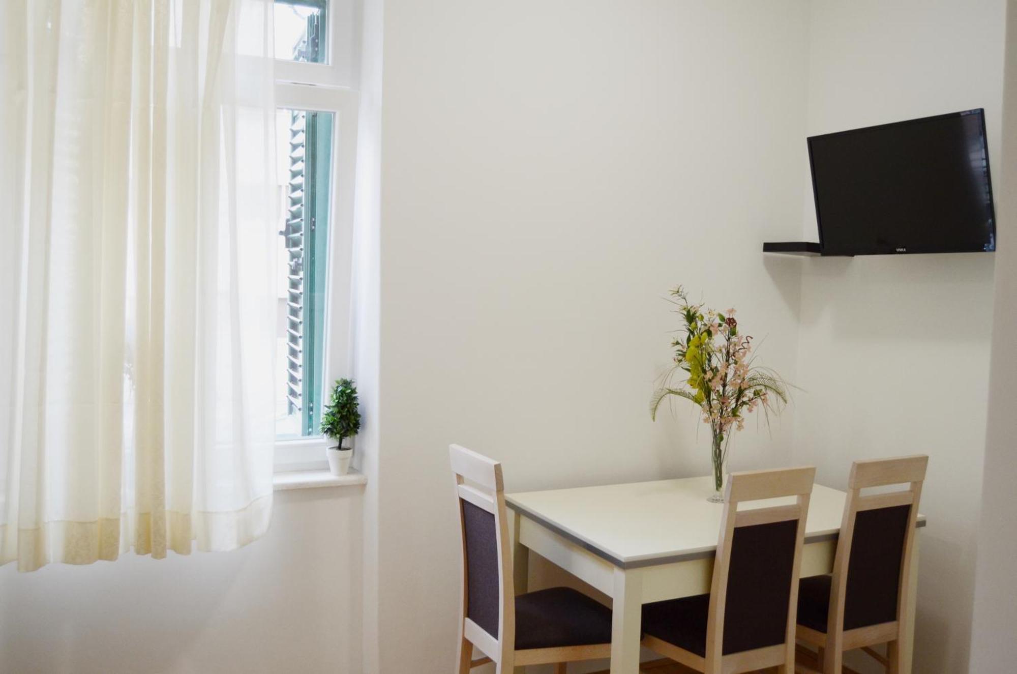 Apartment Anny Split Exterior photo