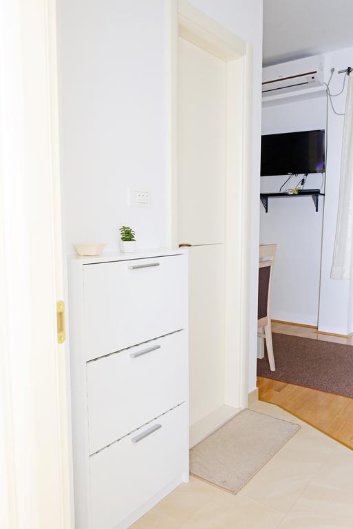 Apartment Anny Split Exterior photo